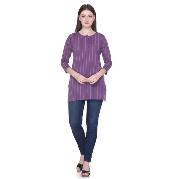 Women Regular Fit Henley All Over Print T-Shirt Kurta   Size: L